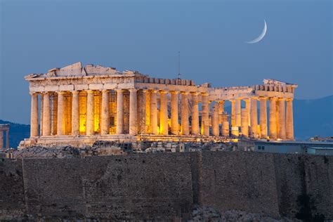 5 Classical Buildings That Chronicle Ancient Greek Architecture
