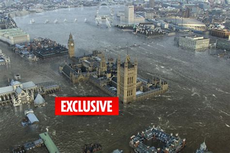Thames Barrier Strike Risks 30ft Floods Around Central Londons