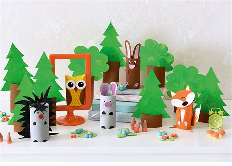 Leinwandbilder selber machen, weihnachtszeit basteln, waldtiere, aquarell malen,. Waldtiere Zum Ausschneiden - Schablonen Waldtiere Baker ...