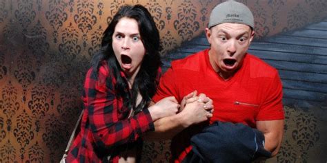 32 hilarious haunted house reactions caught on camera huffpost entertainment