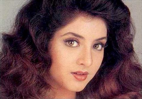 Divya Bharti All Movies List दिव्या भारती की सारी फिल्में Hindi Tech Academy