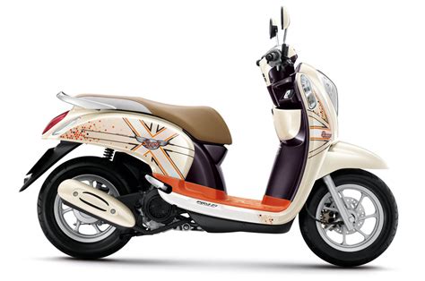 Mulai dari depan, samping, atas hingga belakang. Honda Thailand Rilis Honda Scoopy FI "Club 12" . . . Berikut Mega Geleri Gambarnya | TMC-MotoNews