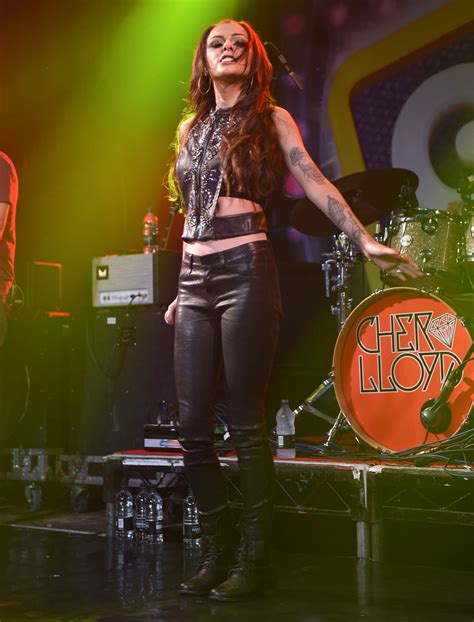 Cher Lloyd Performs At G A Y Club In London Hawtcelebs