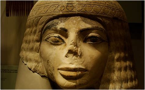 In A Chicago Museum Is A 3 000 Year Old Egyptian Bust Of A Woman That Reminds People Of Michael