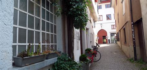 Suchen haus/dhh/rh zum kauf, gerne mit einliegerwohnung. VHS Leutkirch im Allgäu | Willkommen