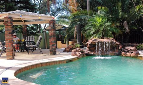 It has been noticed that new plans and protocols are more useful for the development of decoration pieces at home. Rock Swimming Pool / Pond Grottos