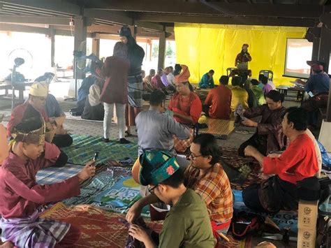 I was under the the orang asli crafts and malay world ethnological museum next door requires a separate ticket, that. Bengkel Pengenalan Destar, Tanjak & Tengkolok - Muzium ...
