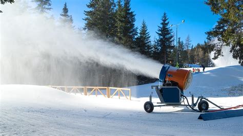 A New Machine Lets Ski Resorts Make Snow Even When Its 90 Degrees Out