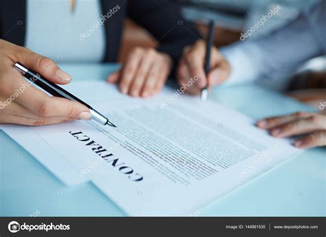 Signing Business Contract — Stock Photo © Pressmaster 144861535