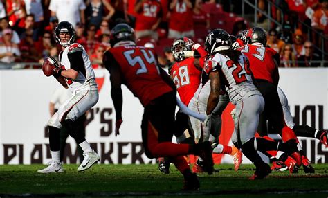 The national football league consists of 32 teams, divided between the national football conference (nfc) and the american football conference the oakland raiders will be relocating to las vegas in 2020, giving nevada their first nfl team and taking one away from california. Who are the Most Improved NFL Teams After the 2020 ...
