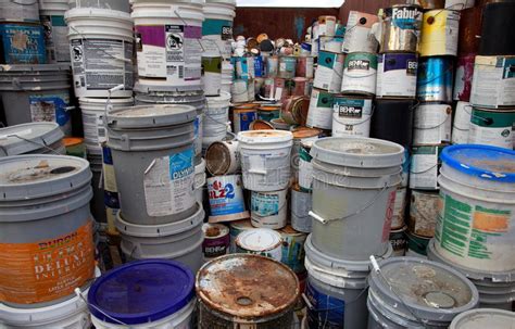 We are professionallyour company specializes in producing basic inorganic and organic chemical products. Industrial Hazardous waste recycling plant from SHREDWELL