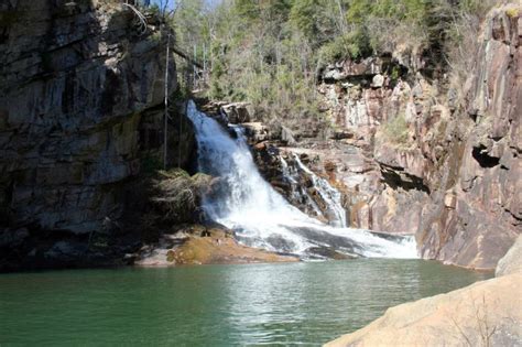 Beautiful Waterfalls In Georgia Make It A Fun Road Trip