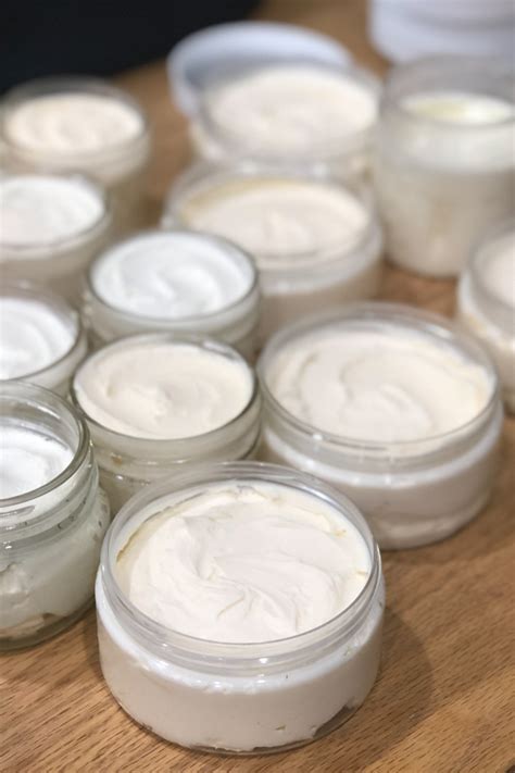 Diy Non Greasy Body Butter Recipe That Smells Amazing Simple Pure