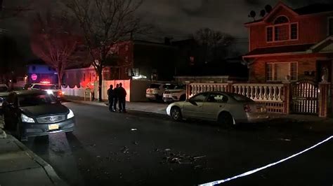Police Investigating After Pregnant Woman Shot In Queens Youtube