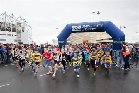 Derby 10k Matthew Jones Commercial Photography