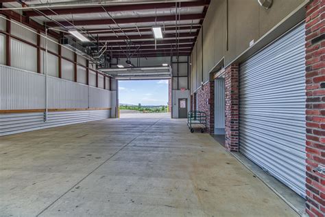 Storage Units in Kansas City, Missouri | StorTropolis Self Storage