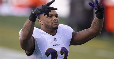 Cornerback Jimmy Smith Signs 1 Year Contract Extension With Ravens