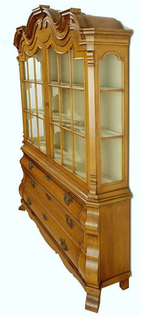 Sign cabinet/box led lighting from sloanled is designed for single and double sided and narrow to large box and cloud signs. Dorothy Draper Viennese Collection Display Cabinet For ...