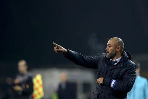 Nuno espírito santo won the uefa cup and champions league without playing under josé mourinho, but he tells sid lowe he used his time as a substitute wisely and now brings his porto side to leicester for the group g game on tuesday. Nuno Espírito Santo de saída do FC Porto - ZAP