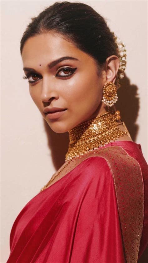Deepika Padukone Photoshoot Bollywood Fashion Style Beauty