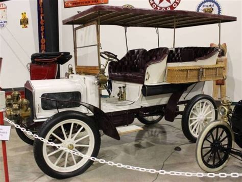 1904 White Model D Touring Tupelo Automobile Museum Counting Cars