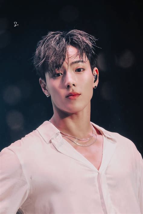 Monsta Xs Shownu Reveals What He Does In The Shower Koreaboo