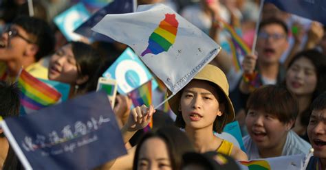 taiwan voters reject legalizing same sex marriage in referendum huffpost