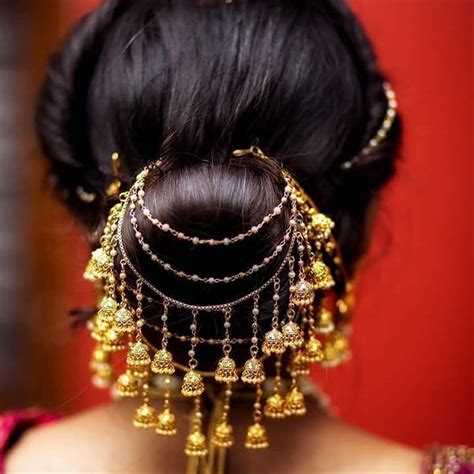 Check spelling or type a new query. 5 Stunning South Indian Bridal Hairstyles (& How To Choose ...