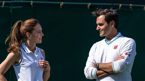 Kate Middleton Speelt Een Potje Tennis Met Roger Federer