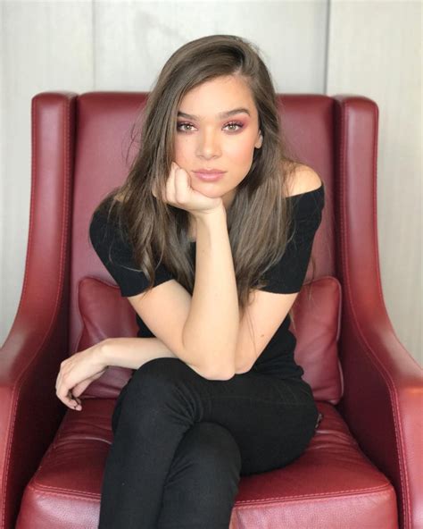 Hailee Steinfeld Sexy Photos The Fappening