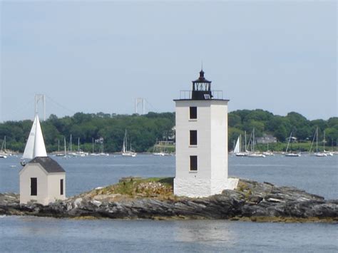 By Lanterns Light Rhode Island Lighthouse And Newport Harbor Tour