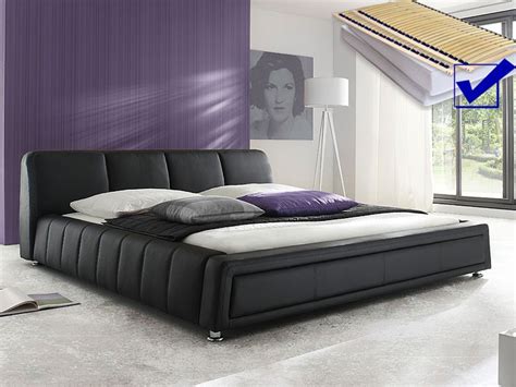Gemeinsam mit der matratze soll der lattenrost den körper beim schlaf unterstützen. Polsterbett komplett Aron Bett 180x200 schwarz ...