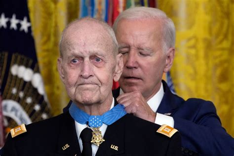 Biden To Award Medal Of Honor To Army Helicopter Pilot Who Rescued Soldiers In A Vietnam Firefight