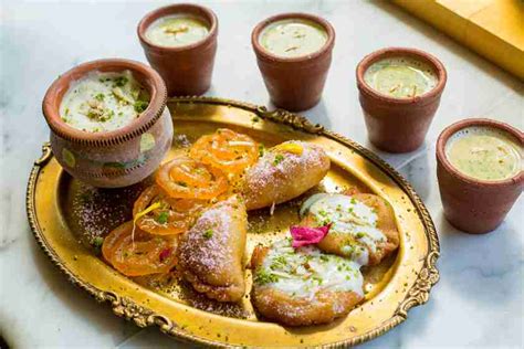 Top Food Items To Enjoy On Holi Favourite Holi Recipes Best Holi