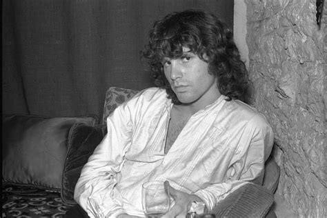 44 Years Ago Jim Morrison Died On This Day Heres Him In 1967 On His