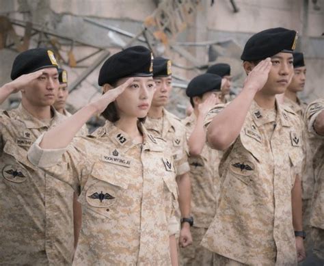 Descendants of the sun movie free online. Love to Bloom in the Field for Kim Ji Won and Jin Goo in ...