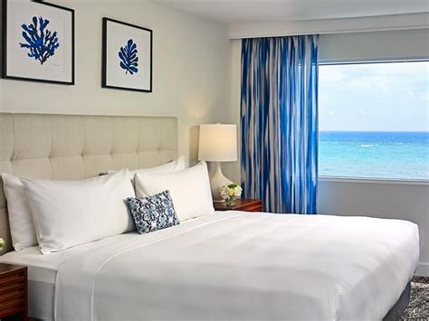 Superior Deluxe Ocean King Magellan Luxury Hotels