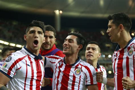 Chivas Which Players Should Stay And Which Players Should Go