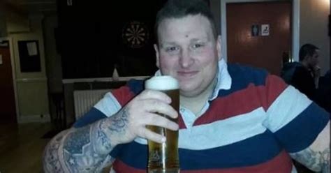 The Overweight Dad Who Wants To Be Shamed Into Losing Seven Stone