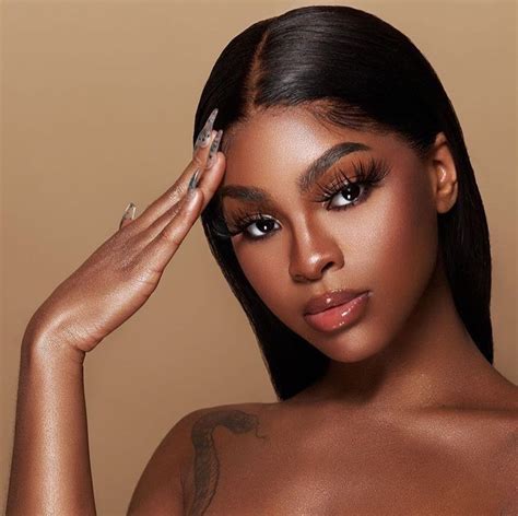 𝚋𝚕𝚡𝚜𝚜𝚒𝚗𝚐𝚐𝚡 In 2020 Photoshoot Makeup Black Girl Makeup Beautiful Black Girl