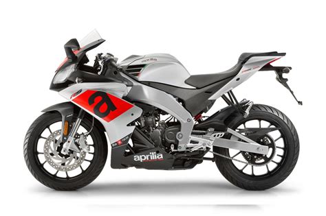 It is available in 2 variants and 3 colours. Aprilia RS 125 (2017) - Teasdale Motorcycles