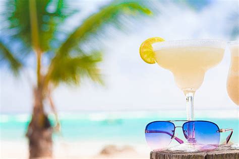 Best Margaritas On The Beach Stock Photos Pictures And Royalty Free