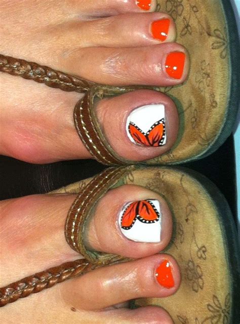 Summer Pedicures Flip Flops And Furs Cute Toe Nails Toe Nail Designs Butterfly Nail Designs