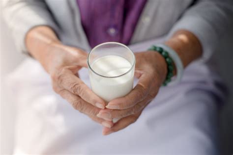 Do Vegans Drink Milk Plant Based Milk Alternatives