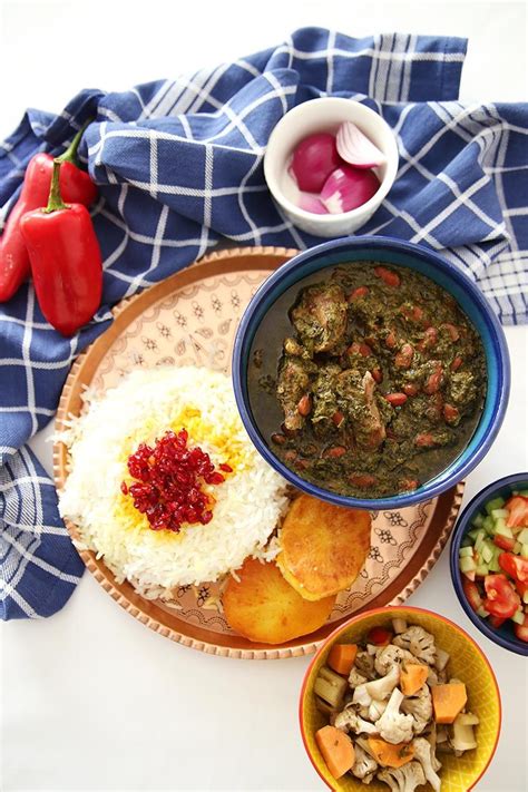 Ghormeh sabzi is an iranian/persian dish. Ghormeh Sabzi | สูตรอาหาร ในปี 2020