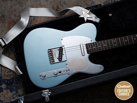 Fender Hynde Telecaster Ice Blue Metallic S N