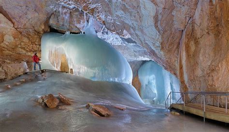 Découvrez La Plus Grande Grotte De Glace Du Monde En Autriche