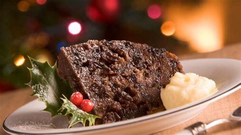 Lots of people celebrate together in those weeks before and we get online orders from irish diaspora as far away as australia. complete the meal. The 12 Christmas foods that you will find in every Irish household | JOE is the voice of Irish ...