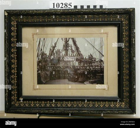 Photographyphotography In Glass And Frame Group Motifs Officers Sub