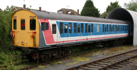 205205 Br Eastleigh Class 3h 205 Demu A Short Visit To T Flickr
